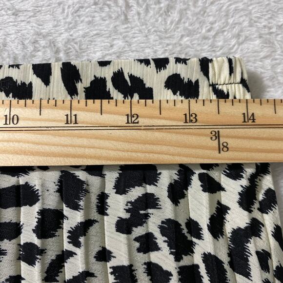 Melrose with Love Animal Print Maxi Skirt Women M Black Cream Pleated Accordion - Picture 6 of 8